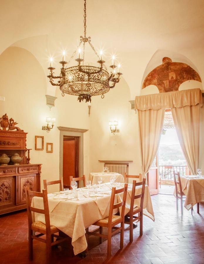 צ'רטאלדו Hotel Il Castello מראה חיצוני תמונה